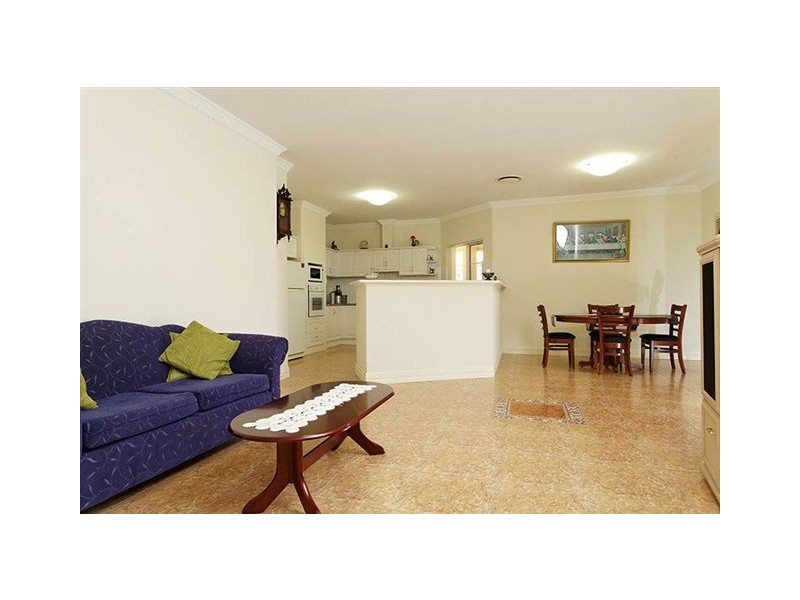 11A Arthur Road, Hamilton Hill WA 6163