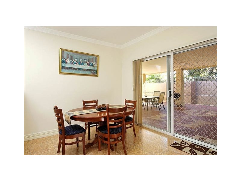 11A Arthur Road, Hamilton Hill WA 6163