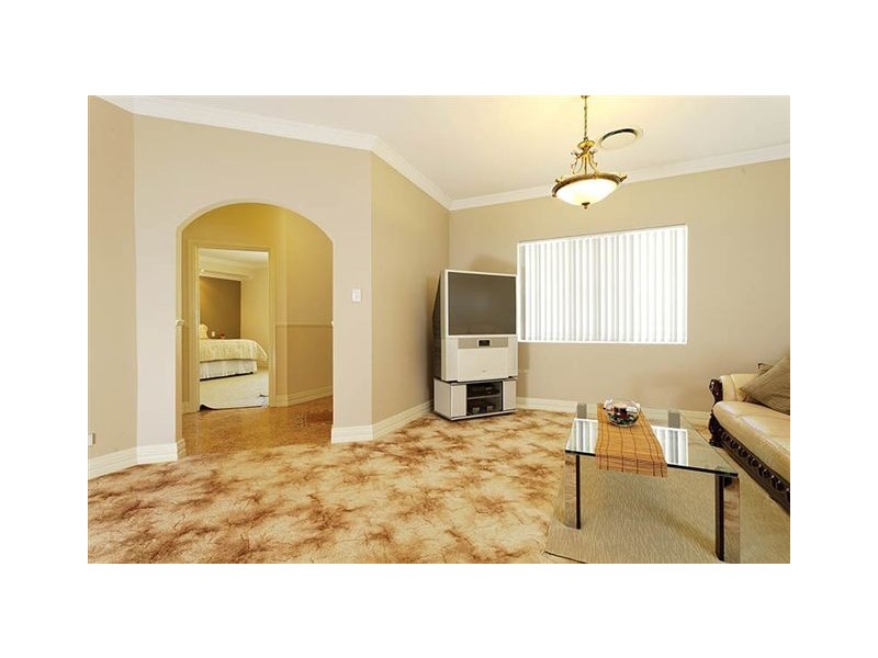 11A Arthur Road, Hamilton Hill WA 6163