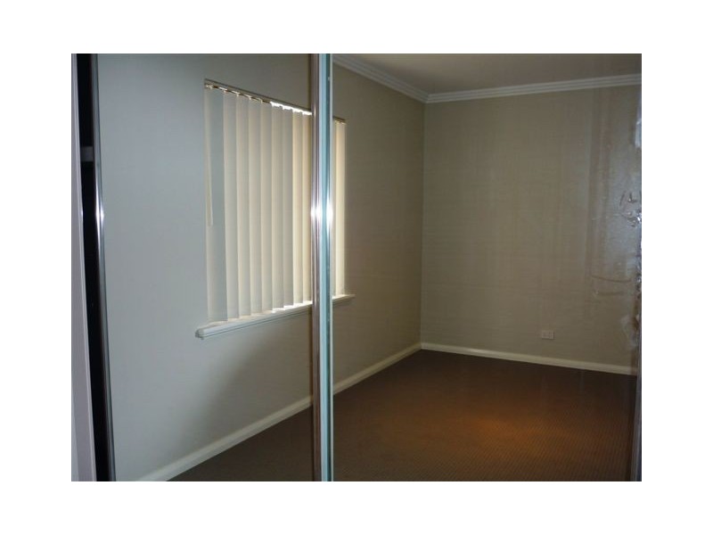 2/2 Minori Gardens, Yangebup WA 6164