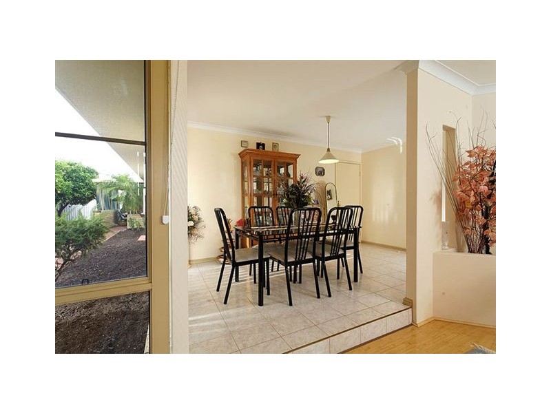 21 Crossland Way, Kardinya WA 6163