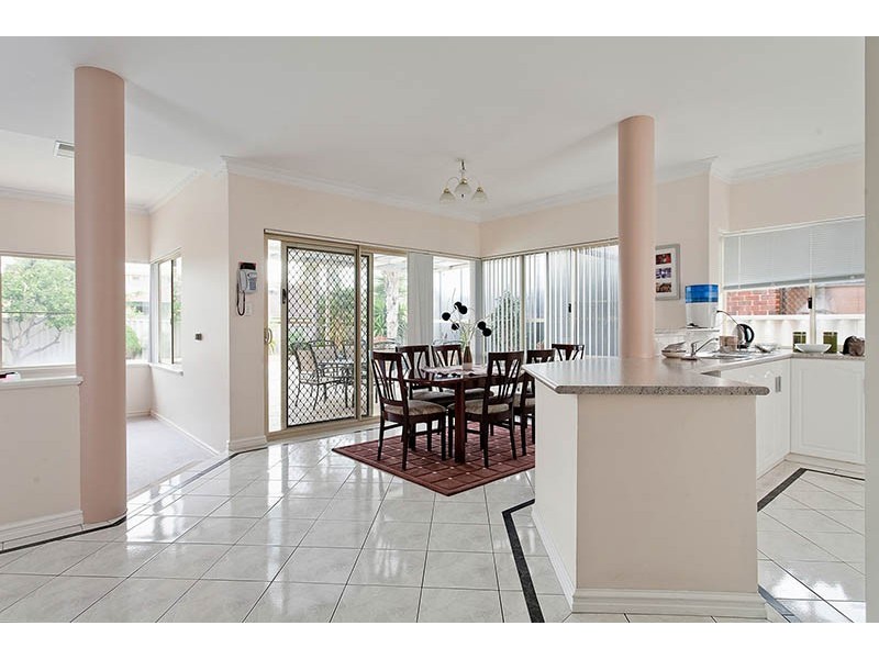 40 Amity Boulevard, Coogee WA 6166