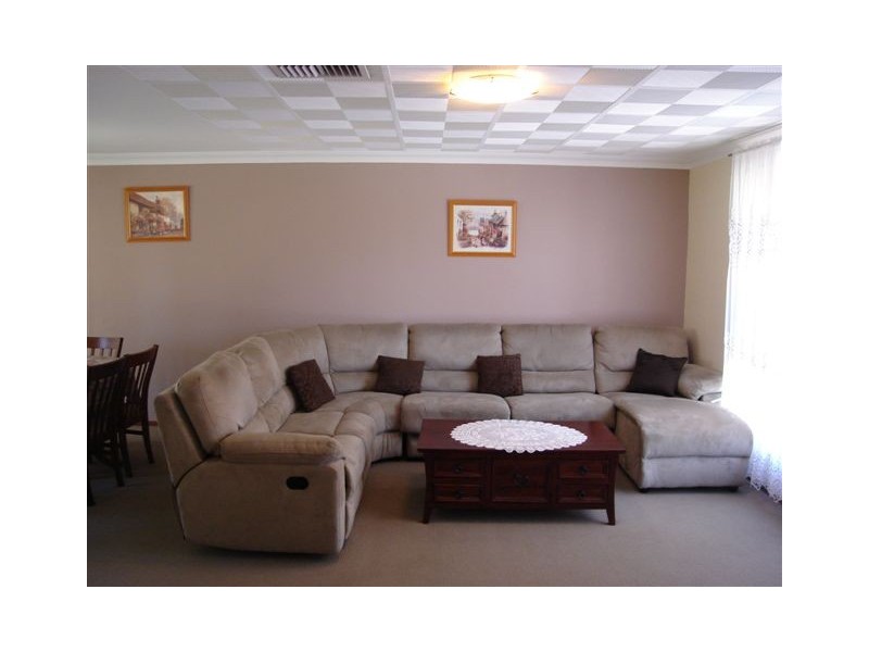 9 Pagneil Court, Hamilton Hill WA 6163