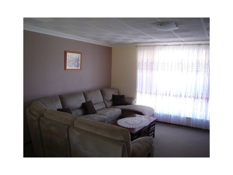 9 Pagneil Court, Hamilton Hill WA 6163