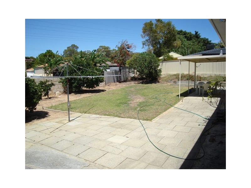 9 Pagneil Court, Hamilton Hill WA 6163