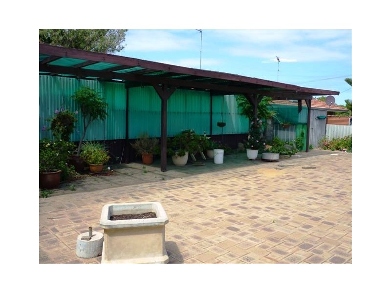 3 Salway Place, Spearwood WA 6163