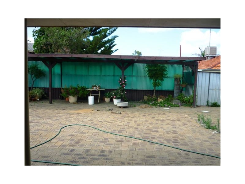 3 Salway Place, Spearwood WA 6163