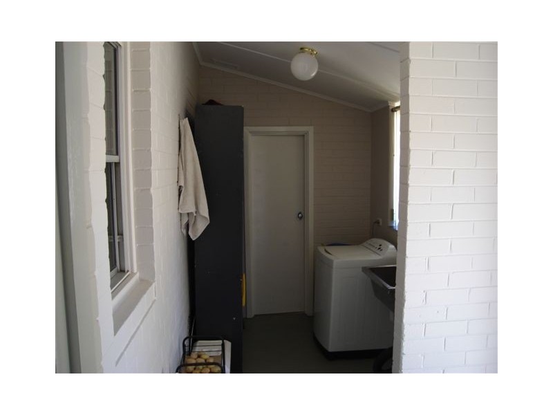 53 Oakley Road South, Medina WA 6167