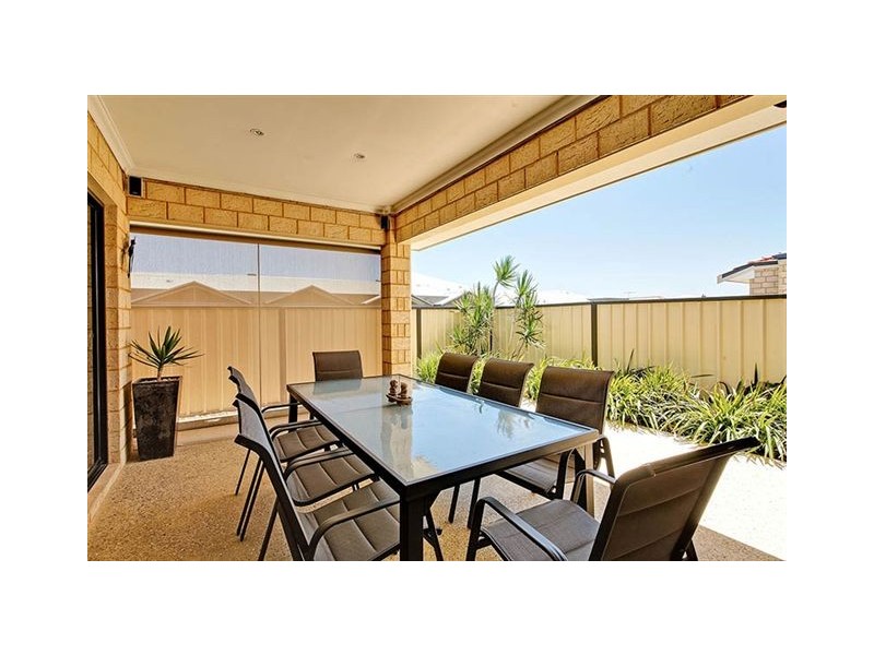 17 Separovich Way, Spearwood WA 6163