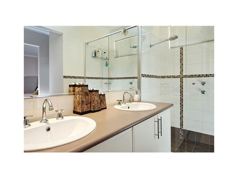 17 Separovich Way, Spearwood WA 6163