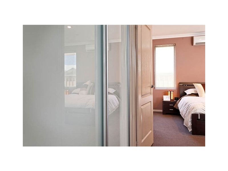 17 Separovich Way, Spearwood WA 6163