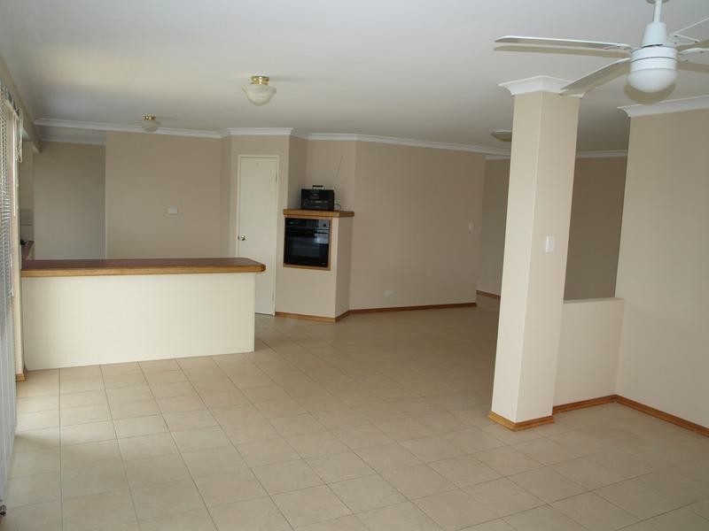 53 East Churchill Avenue, Beeliar WA 6164