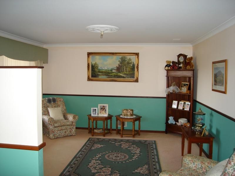 4 Jessica Court, Munster WA 6166