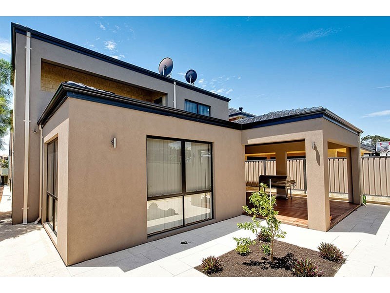 43 HANLON ST, Hamilton Hill WA 6163