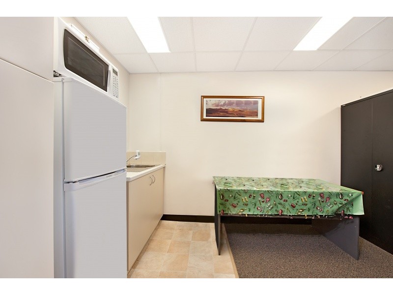 4/16 Hammond Road, Cockburn Central WA 6164