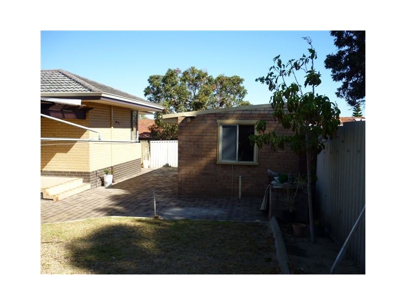 3 Doolette Street, Spearwood WA 6163