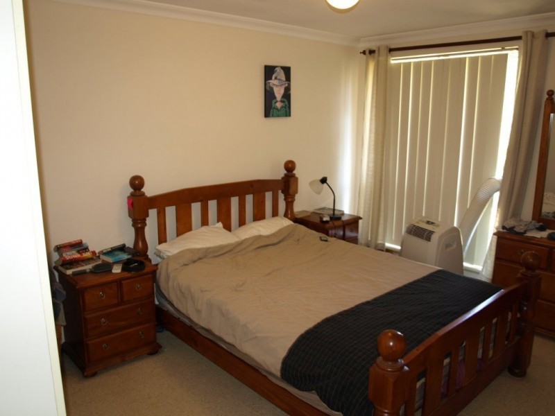 16 NINEHAM AVE, Spearwood WA 6163