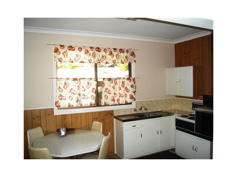 182 Forrest Road, Hamilton Hill WA 6163