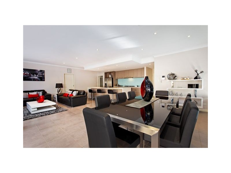 16 Gordona Parade, Beeliar WA 6164