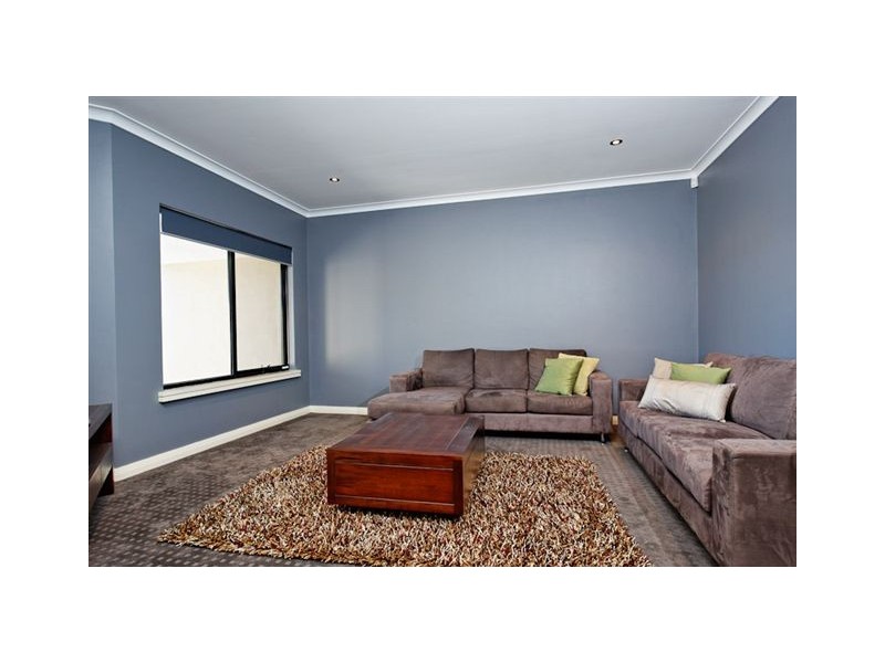 16 Gordona Parade, Beeliar WA 6164