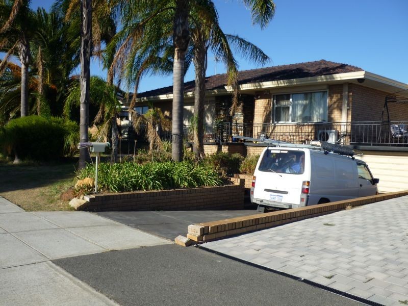 452 Rockingham Road, Munster WA 6166