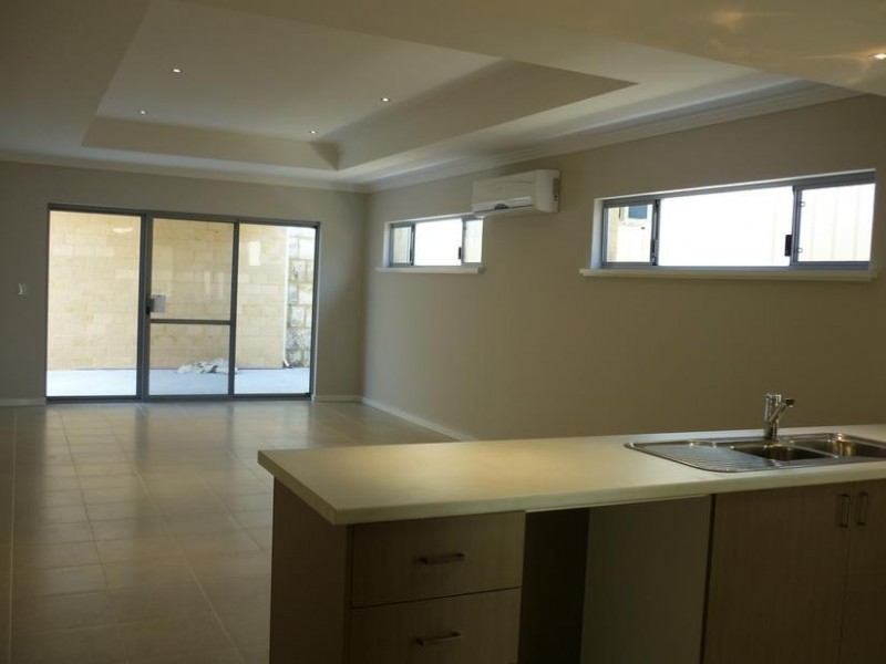 1/422 Bayview Terrace, Yangebup WA 6164