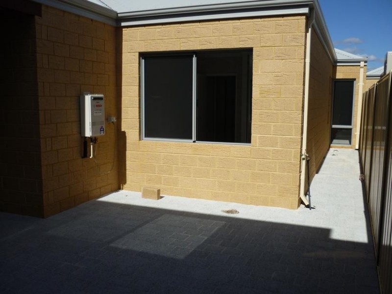 1/422 Bayview Terrace, Yangebup WA 6164