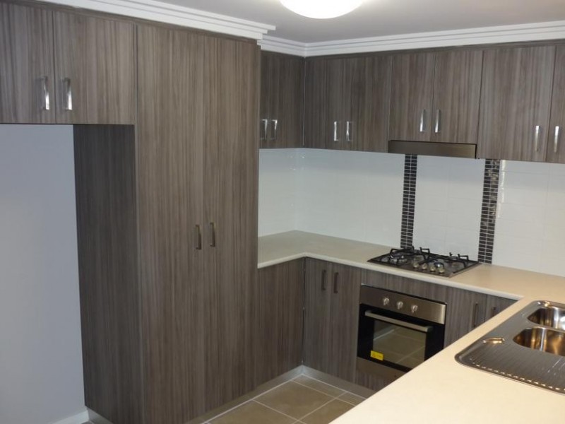 2/3 Gicha Close, Munster WA 6166