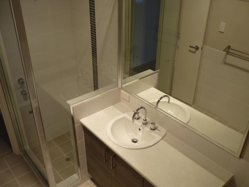 2/3 Gicha Close, Munster WA 6166