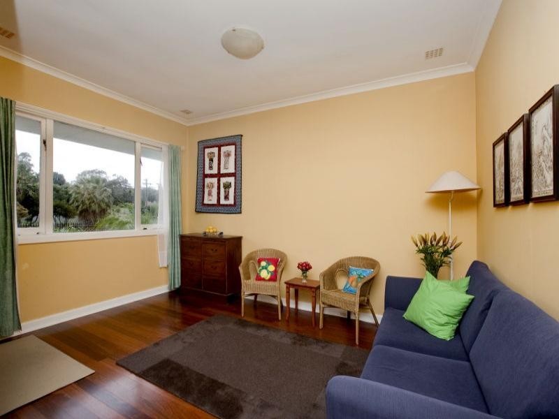 10 Halstead Street, Hamilton Hill WA 6163