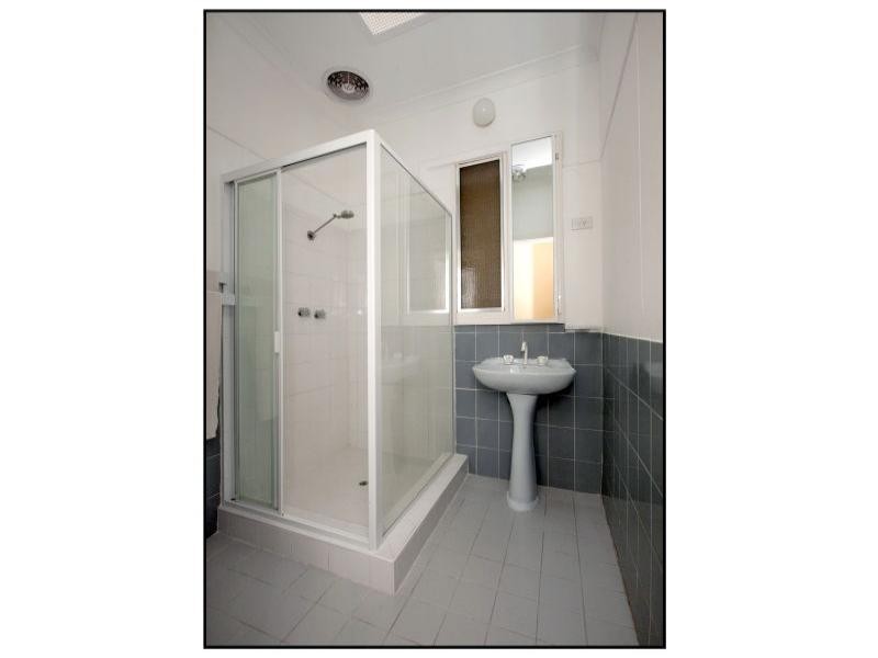 10 Halstead Street, Hamilton Hill WA 6163