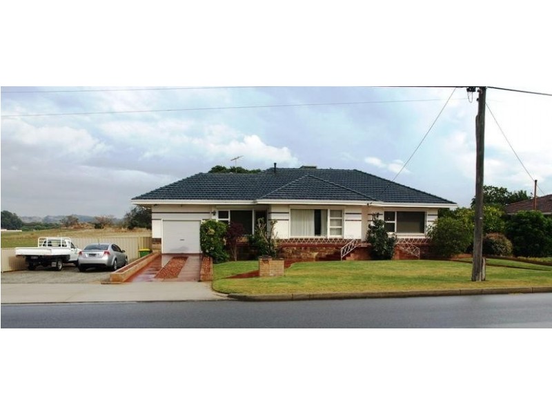 599 Rockingham Road, Munster WA 6166