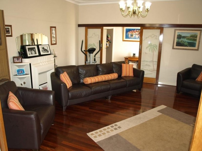 599 Rockingham Road, Munster WA 6166