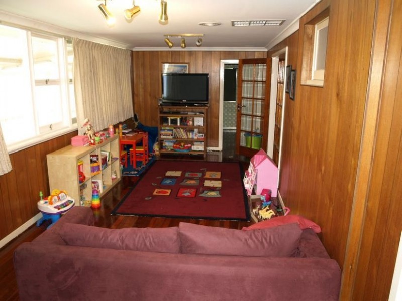 599 Rockingham Road, Munster WA 6166