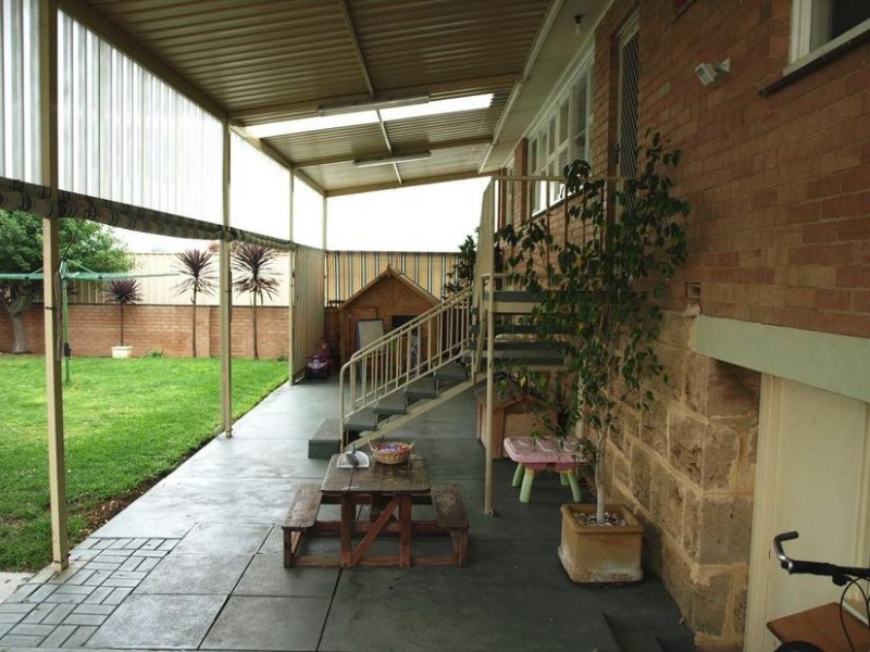 599 Rockingham Road, Munster WA 6166