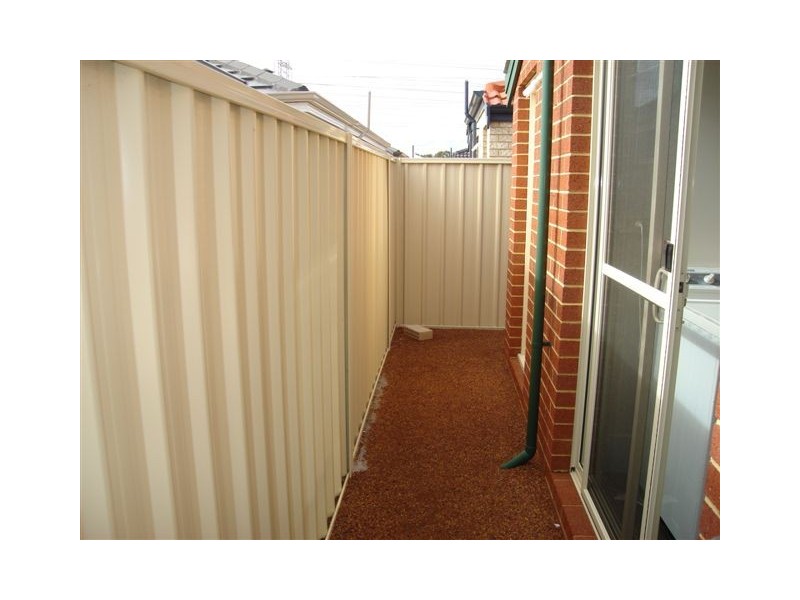 12/7 Barfield Road, Hammond Park WA 6164