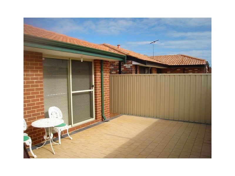 12/7 Barfield Road, Hammond Park WA 6164