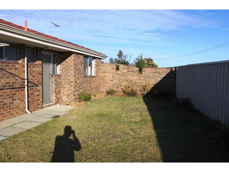 12a Grandpre Crescent, Hamilton Hill WA 6163