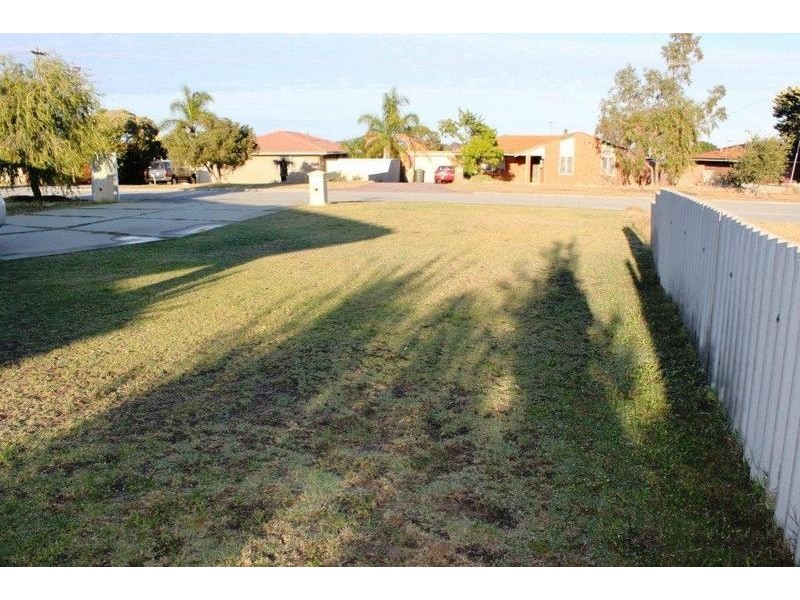 12a Grandpre Crescent, Hamilton Hill WA 6163