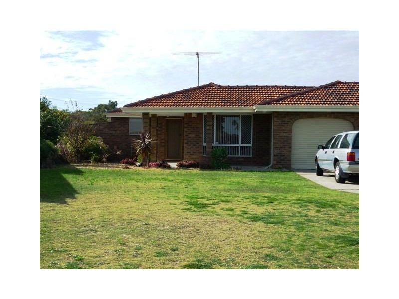 12a Grandpre Crescent, Hamilton Hill WA 6163