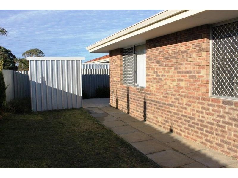 12a Grandpre Crescent, Hamilton Hill WA 6163