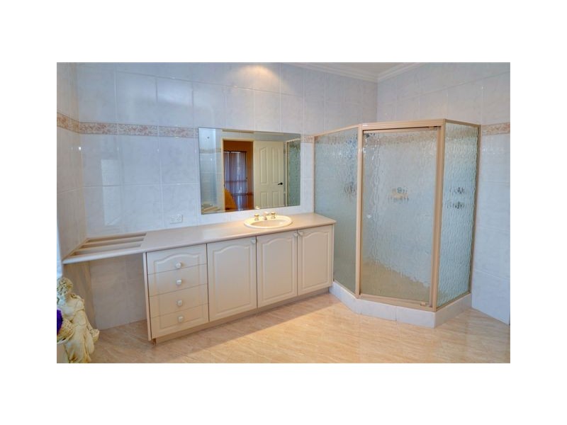 #8 STRICKLAND CT, Coogee WA 6166