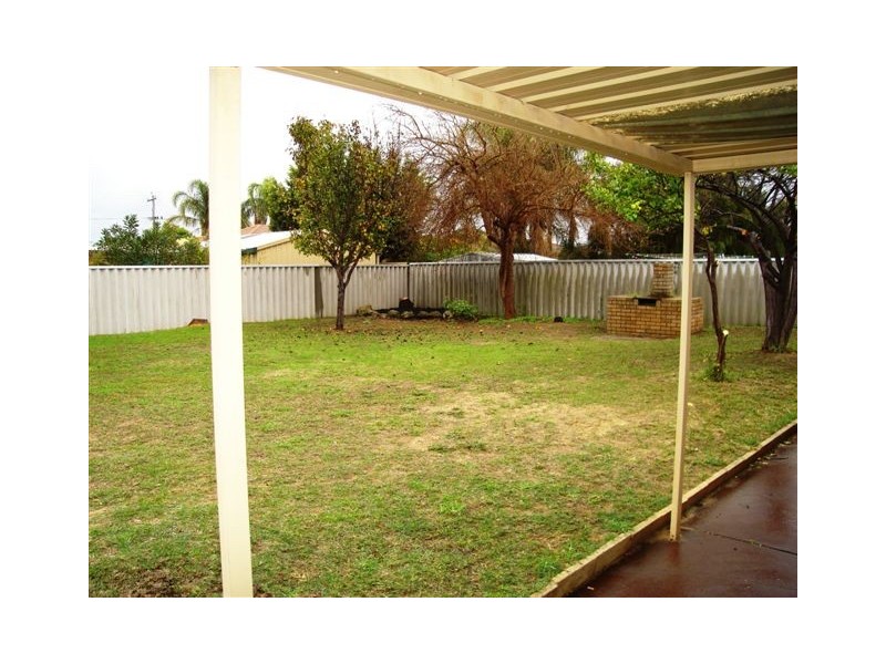 5 Lambasa Place, Waikiki WA 6169