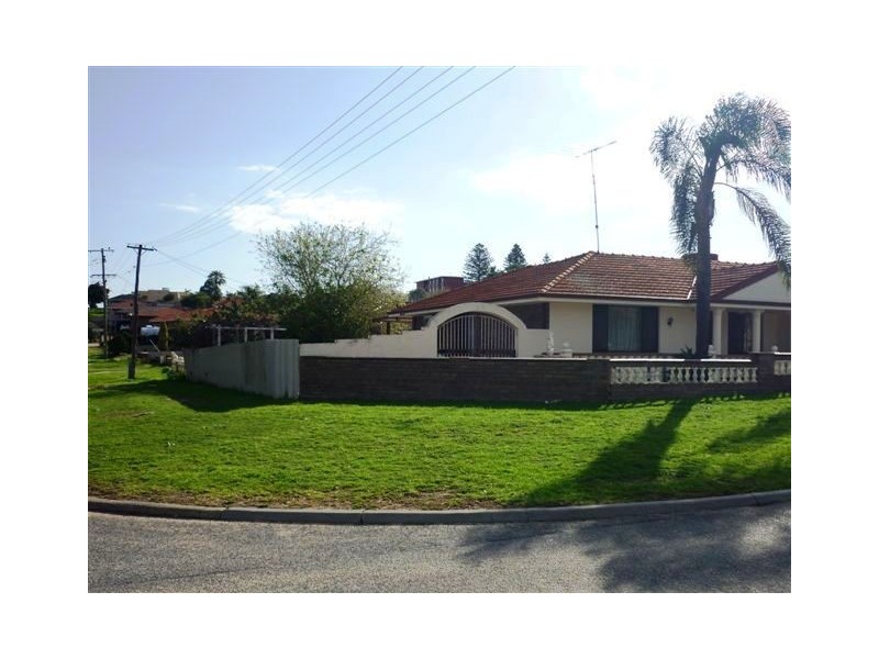 5 Shallow Street, Spearwood WA 6163