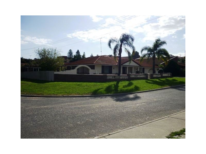 5 Shallow Street, Spearwood WA 6163