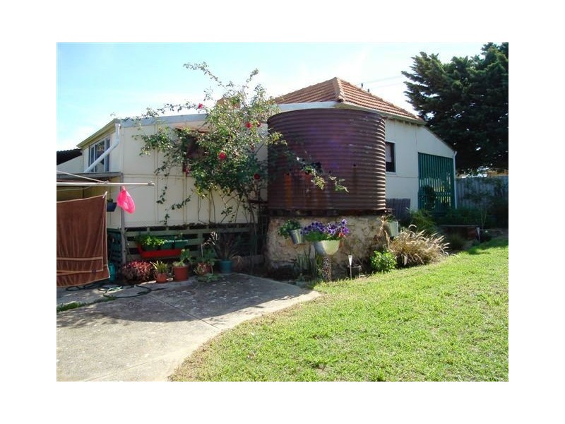 21 Edeline Street, Spearwood WA 6163