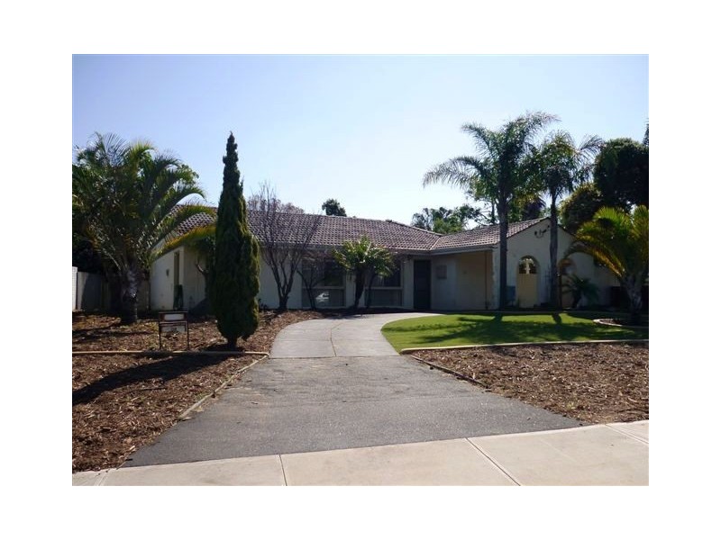 38 Nineham Avenue, Spearwood WA 6163