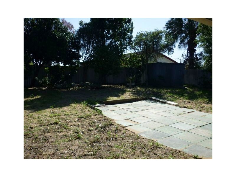 38 Nineham Avenue, Spearwood WA 6163