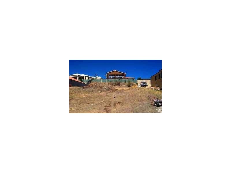 21 Lupin Way, Coogee WA 6166