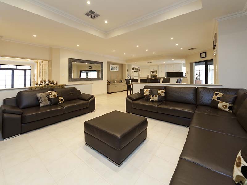 11 Bosnich Way, Spearwood WA 6163